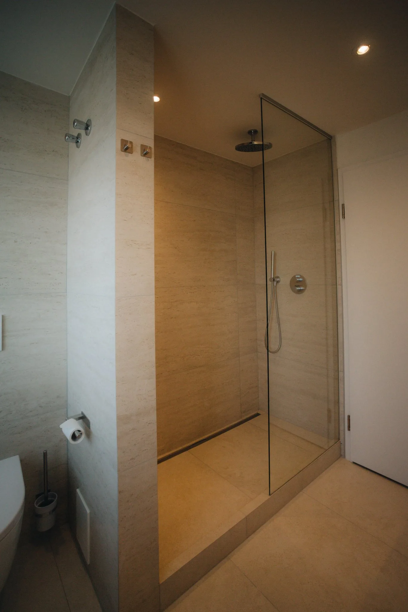 room 1