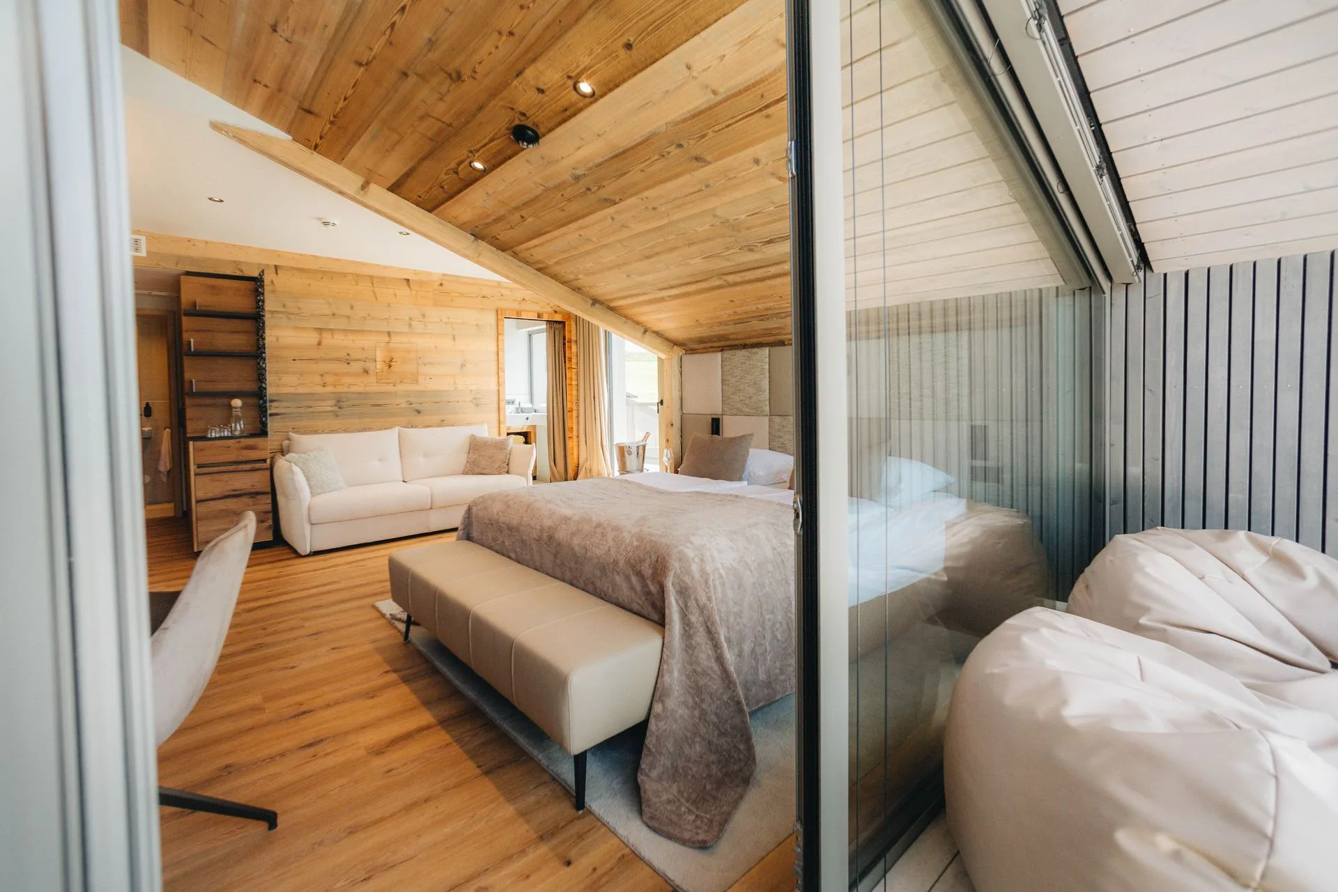 room 1