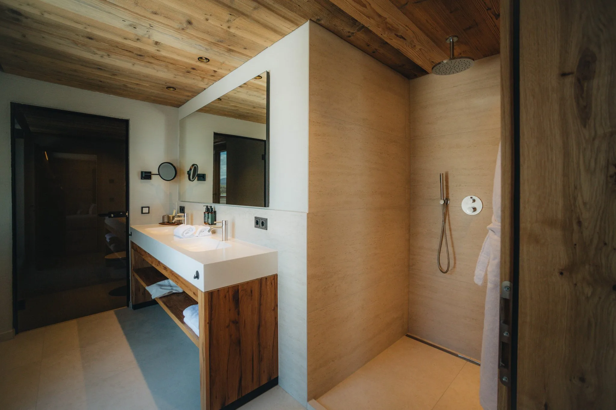 room 1